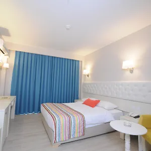 https://tropical-beach-hotel.aegeanhotels.net